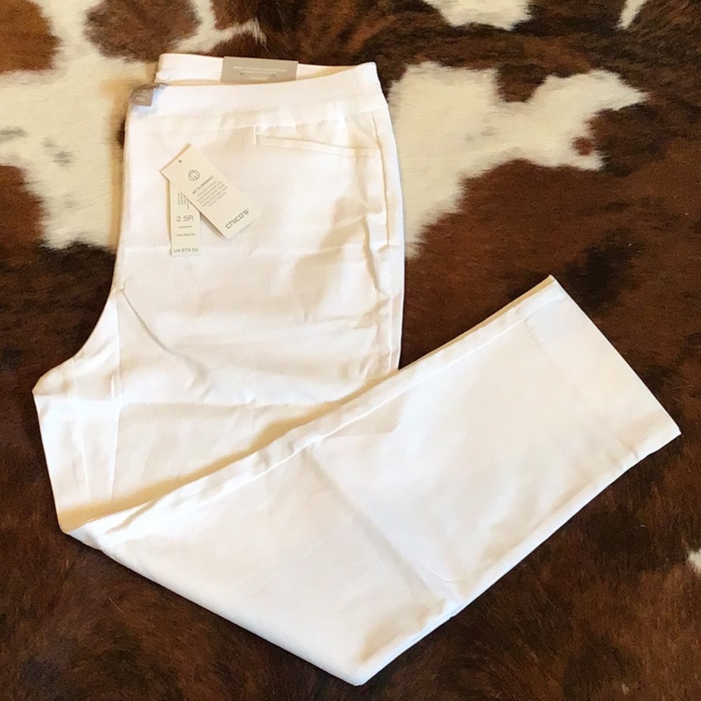 Chico’s So Slimming Brigitte Slim Leg size 2.5R